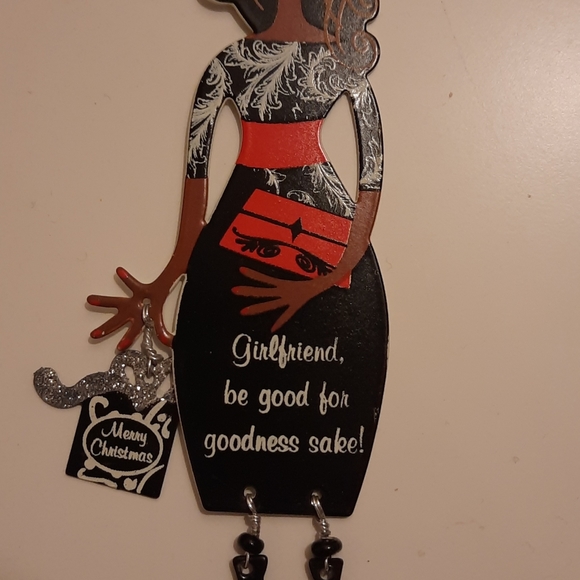 Girlfriend Trinket ( holiday) - Picture 2 of 6